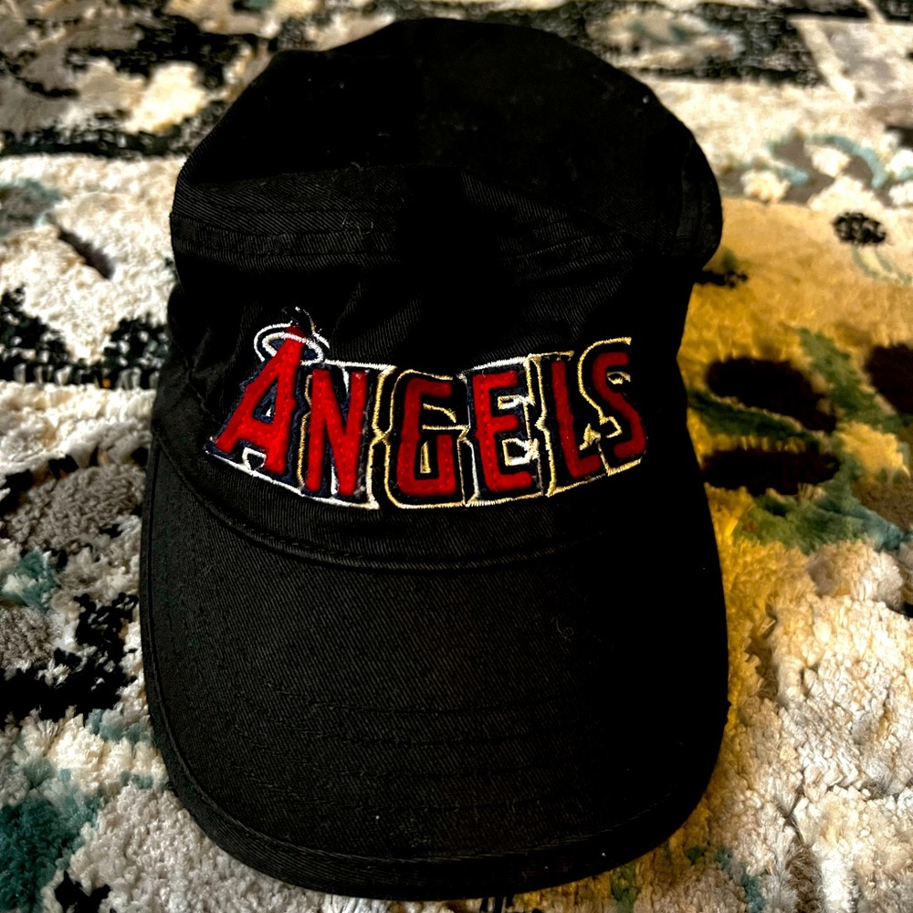 Angels hat